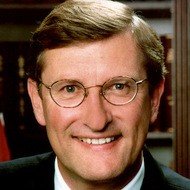 Kent Conrad, 77 (政治家)