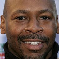 Kevin Eubanks, 66 (Guitarist)