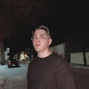 Kevin Kaarl, 26 (Folksänger)