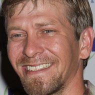 Kevin Skinner, 50 (鄉村歌手)