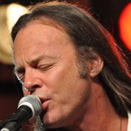 Kevin Welch, 68 (Кантри-Певец )
