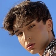 kevinoush_, 22 (TikTok Star)