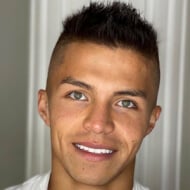 Kewin Zarate, 30 (健身教练)
