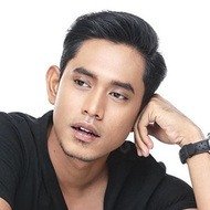 Khai Bahar, 30 (YouTube Star)