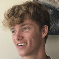 Kieran Stracey, 25 (Estrella de TikTok)