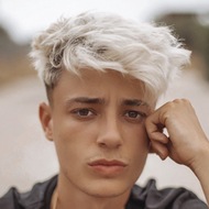 Kike Martí, 25 (Instagram Star)