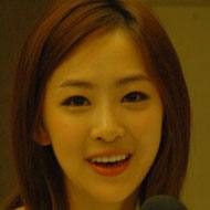 Kim Da-som, 30 (Cantante pop)