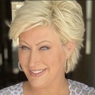 Kim Gravel, 52 (TV Show-Gastgeber)