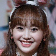 Kim Ji-woo, 24 (Pop Singer)