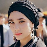 Kim Miso, 30 (YouTube Star)
