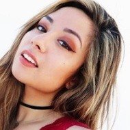 Kimmy Dufresne, 30 (YouTube明星)