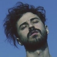 Kinder Malo, 33 (说唱歌手)