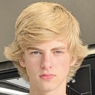 KingKarps, 22 (TikToker)