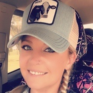 Kinsey Jones, 38 (TikTok明星)