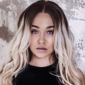 Kira Simurina, 21 (TikTok Star)