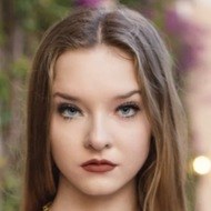 Kira Watt, 21 (TikTok Star)