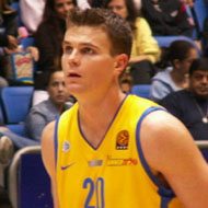 Kirk Penney, 44 (籃球運動員)