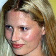 Kirsty Hume, 47 (模特)