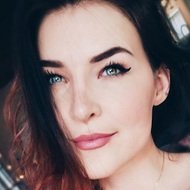 KittyPlays, 32 (Twitch Star)
