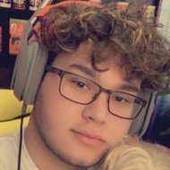 Kiwix, 23 (YouTube Star)