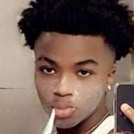 kkzvin, 19 (TikTok Star)