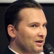 Koit Toome, 45 (Cantante pop)