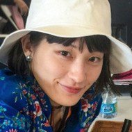 KOM_I, 33 (流行歌手)