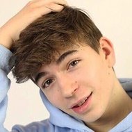 Korbinian Schultze, 23 (TikTok Star)