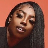 Kravekay, 26 (Instagram明星)