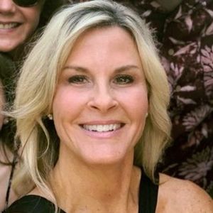 Kristen Abner, 59 (Thành viên gia đình)