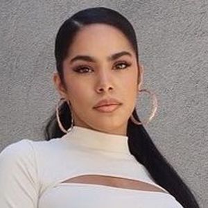 Kristen Victoria Patterson, 28 (YouTube Star)