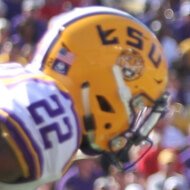 Kristian Fulton, 27 (Cầu thủ bóng bầu dục)