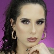 Kristin Crabtree, 35 (Instagram Star)