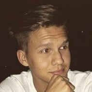KSFREAK, 30 (YouTube Star)