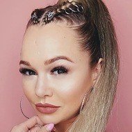 Ksusha Mukhina, 32 (舞蹈家)