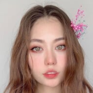 Kurmangaliyeva Aida, 30 (Instagram明星)