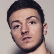 Kush Papi, 32 (说唱歌手)