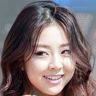 Kwon Ri-se (1991 - 2014) (Pop Singer)