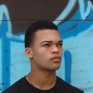 Kyle Exum, 27 (Estrelas do YouTube)