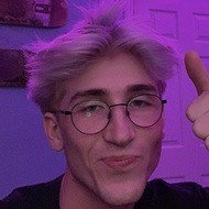 Kyleruwu, 24 (TikTok Star)
