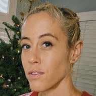 Lacey Stone, 45 (Fitness-Instruktor)