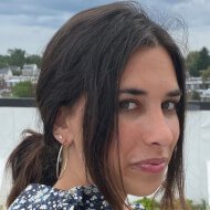 Ladyefron, 27 (TikTok明星)