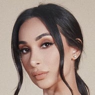 Lailli Mirza, 28 (Estrelas do YouTube)