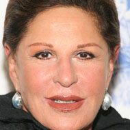 Lainie Kazan, 83 (Nữ diễn viên điện ảnh)