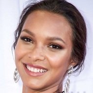 Laís Ribeiro, 33 (模特)