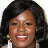 LaKisha Jones, 45 (Cantante pop)