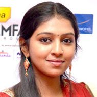 Lakshmi Menon, 27 (Atriz de cinema)
