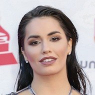 Lali Espósito, 32 (Cantante Pop)