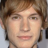 Landon Pigg, 42 (流行歌手)