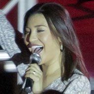 Lani Misalucha, 54 (Chanteur de jazz)